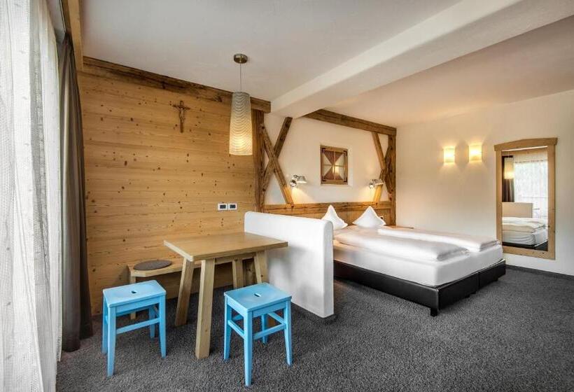 Отель Gran Ciasa