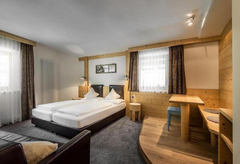 Отель Gran Ciasa