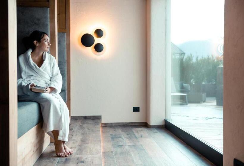 Отель Gran Ciasa