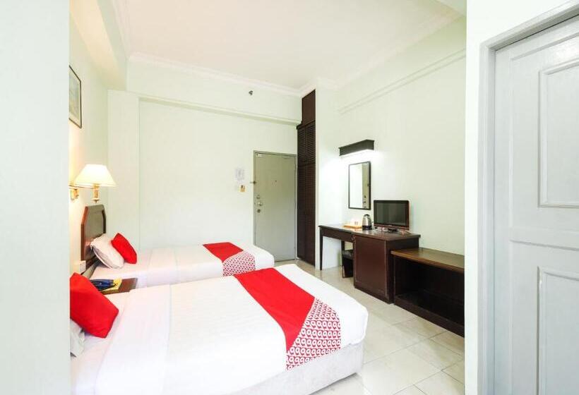 Отель Grand Supreme