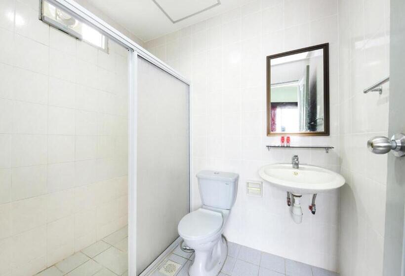 Отель Grand Supreme