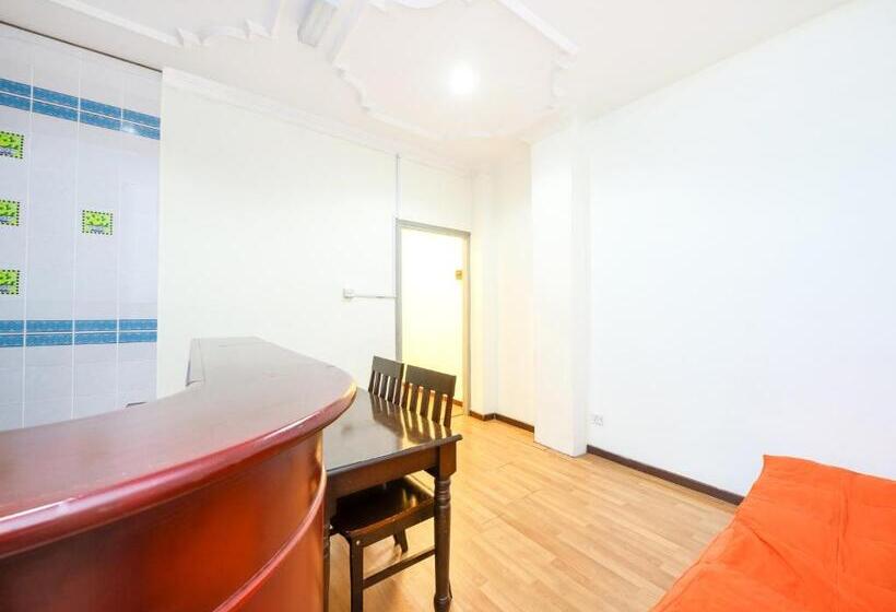 Отель Grand Supreme