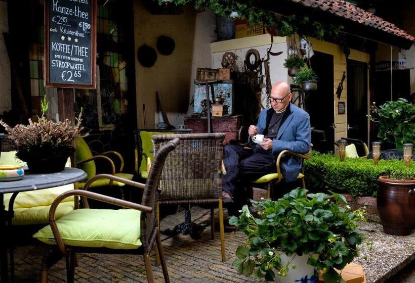 酒店 Hanzestadslogement De Leeuw, In Het Centrum, Met Een Binnenplaats, Kamers Met Badkamer En Toilet En