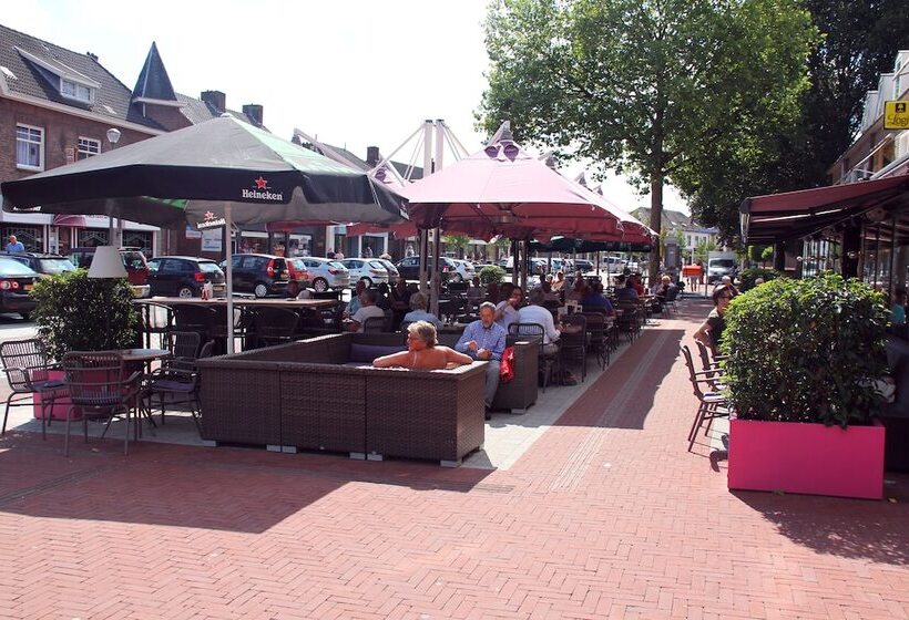 هتل Het Wapen Van Elst