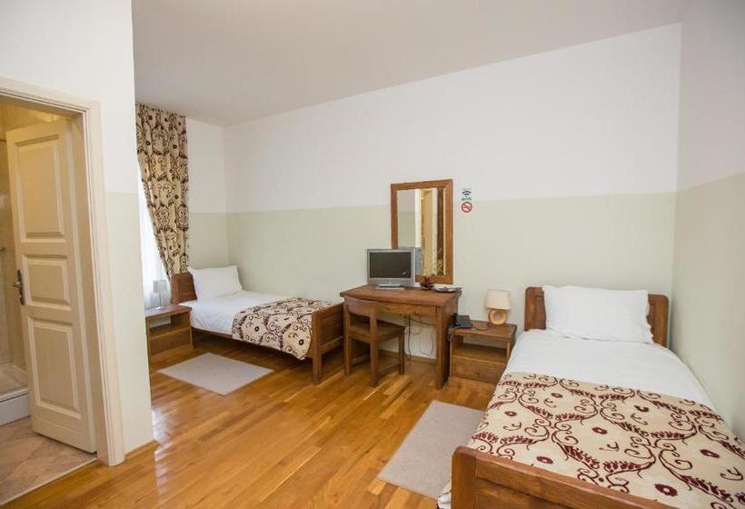 בית מלון כפרי St. Hubert Hunting Lodge