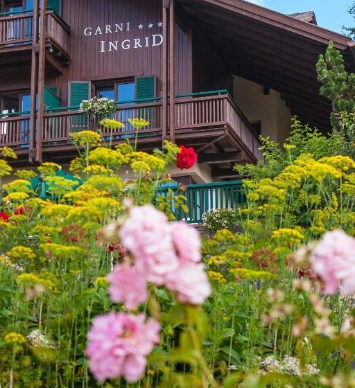 בית מלון כפרי Panorama Garni Ingrid