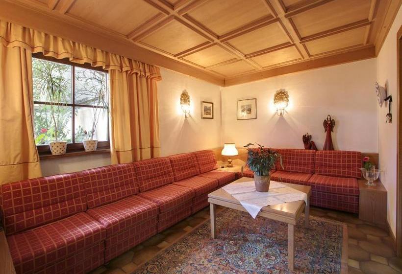 호텔 Panorama Garni Ingrid