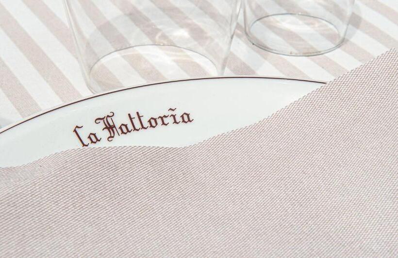 هتل La Fattoria