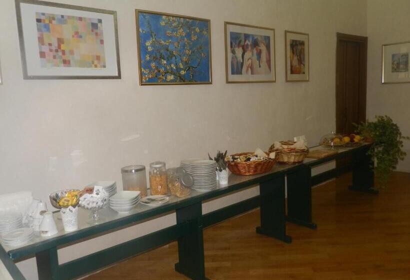 ホテル La Meridiana