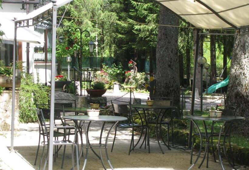 Отель Lh Albergo Il Paradiso