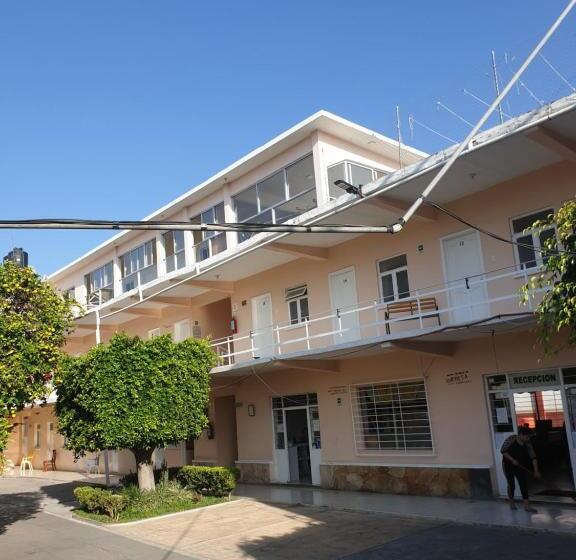 בית מלון כפרי Maris