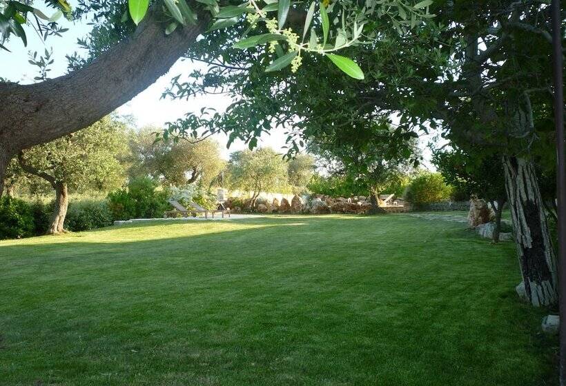 בית מלון כפרי Masseria Sant'angelo