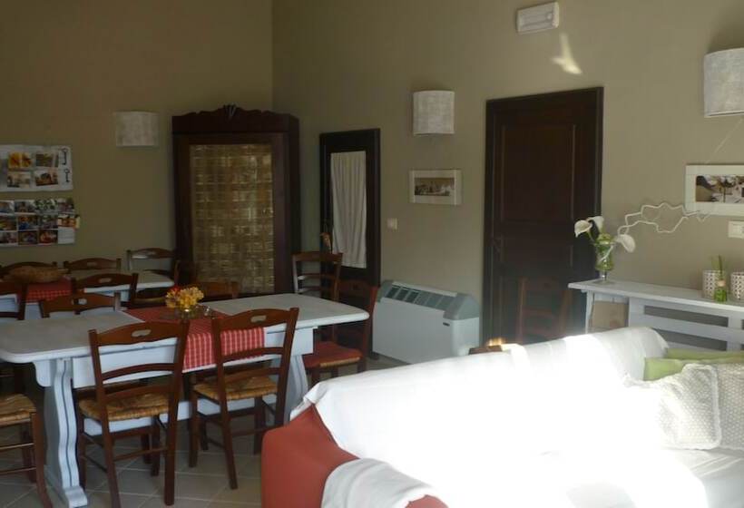 בית מלון כפרי Masseria Sant'angelo