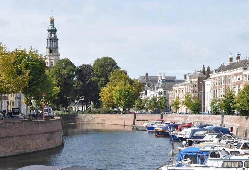 Отель Middelburg