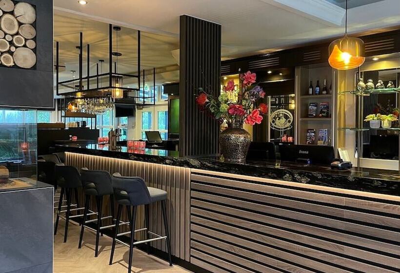 Отель Middelburg