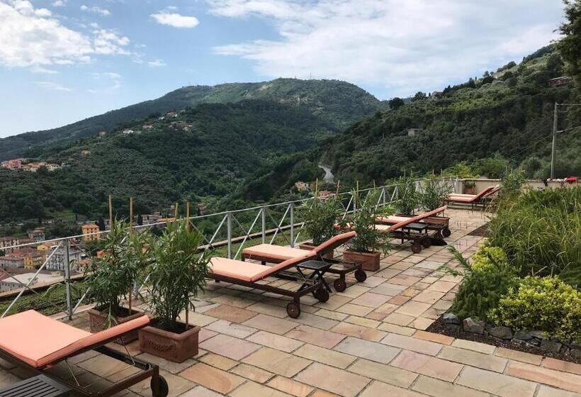 هتل Miramare Apartments&suites