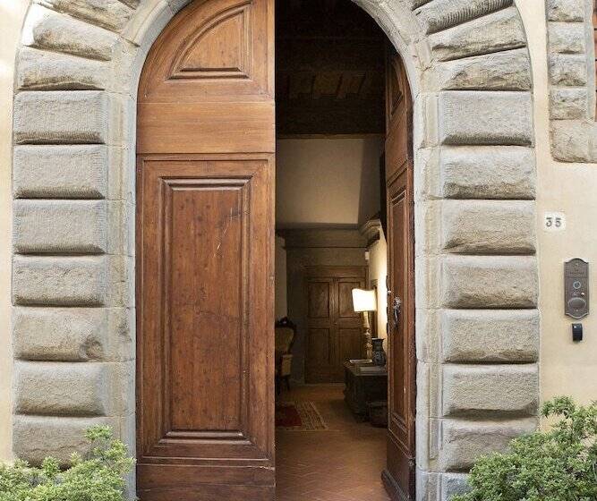 酒店 Palazzo Malaspina B&b