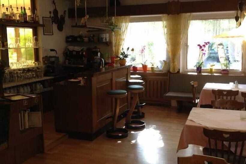 בית מלון כפרי Pension Schweitzer