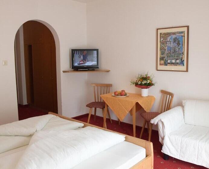 בית מלון כפרי Pension Schweitzer