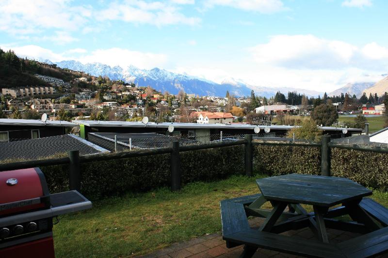 酒店 Pinewood Queenstown