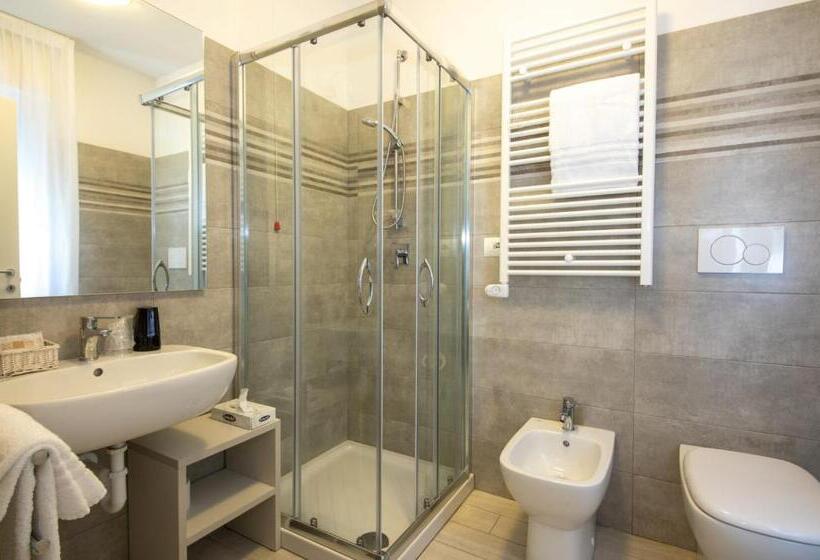 فندق Plaza Esplanade