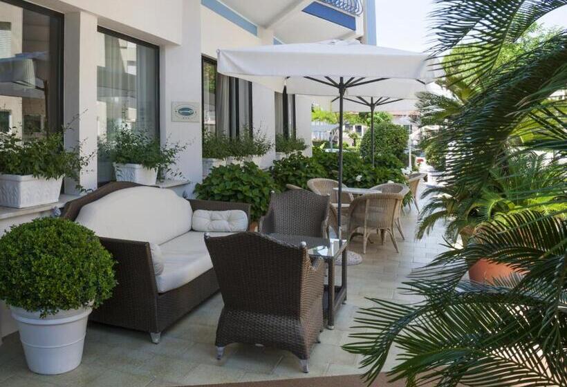 فندق Plaza Esplanade