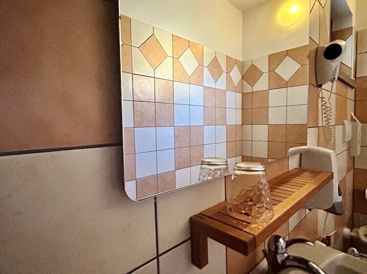 בית מלון כפרי Podere La Branda