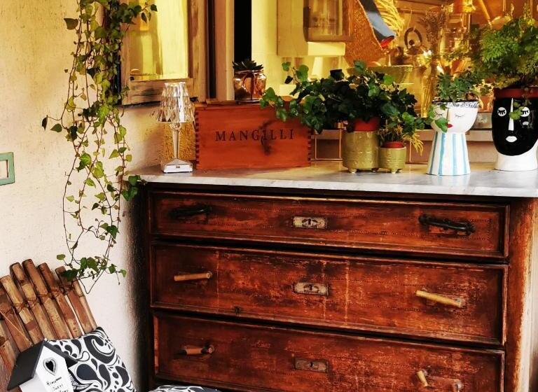 هتل Podere Montecorno