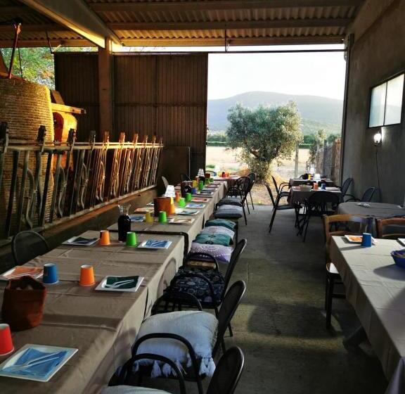 هتل Podere Montecorno