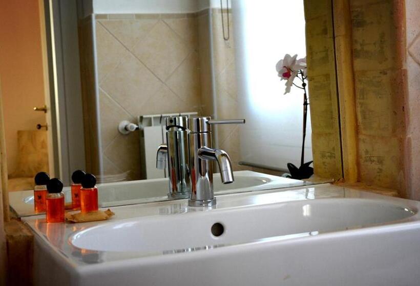 בית מלון כפרי Re Umberto Suite