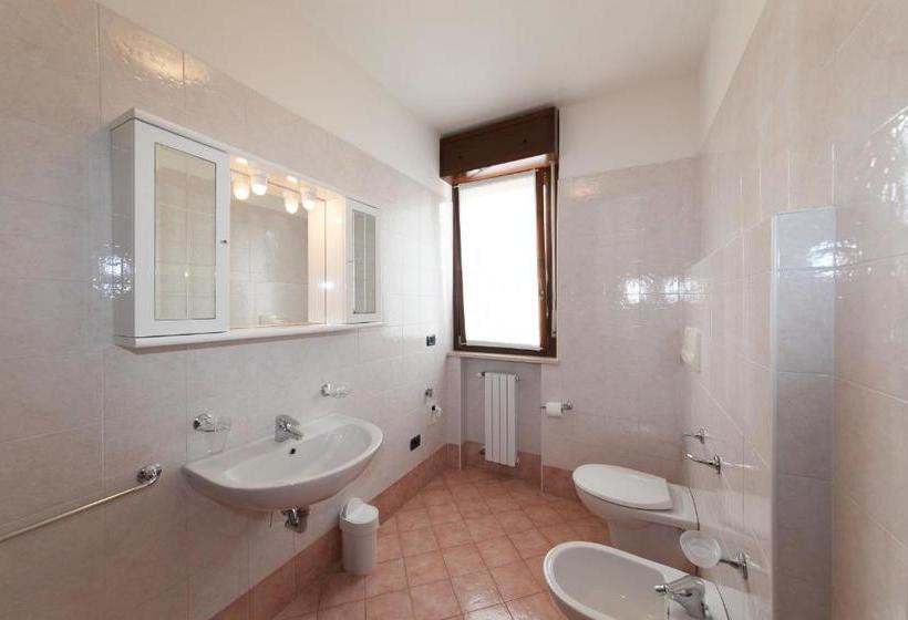 호텔 Meridiana Residence