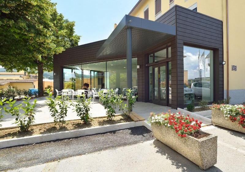 בית מלון כפרי Ristorante Dante