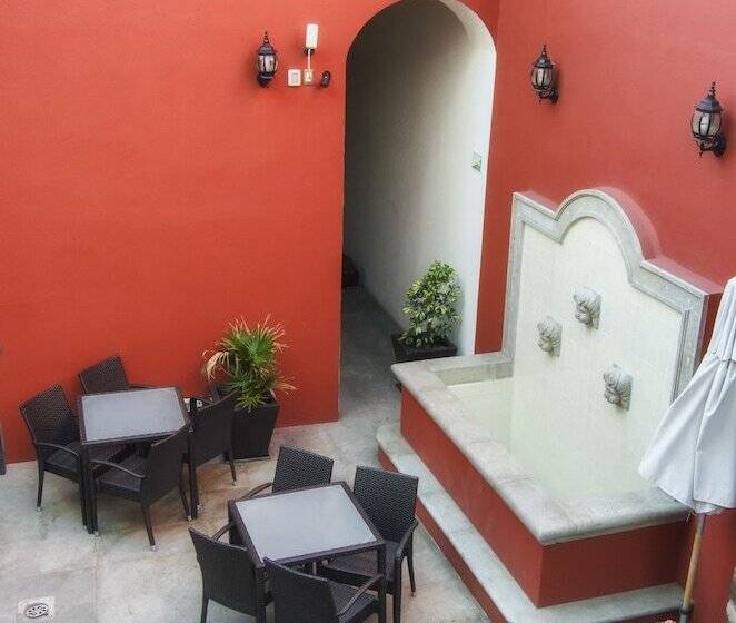 Отель San Xavier