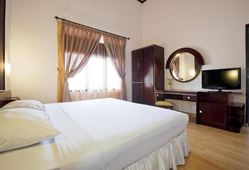 호텔 Sibayak Internasional