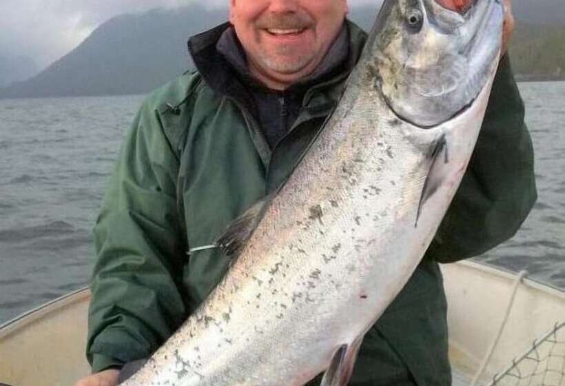 בית מלון כפרי Silvern Lake Trail Bed And Breakfast