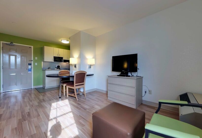 ホテル Studio 6 Toronto   Mississauga With Kitchenettes