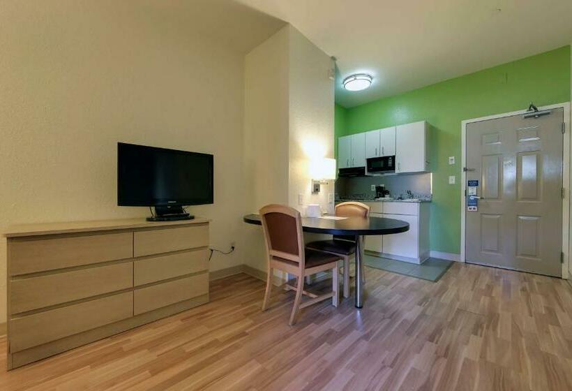 ホテル Studio 6 Toronto   Mississauga With Kitchenettes