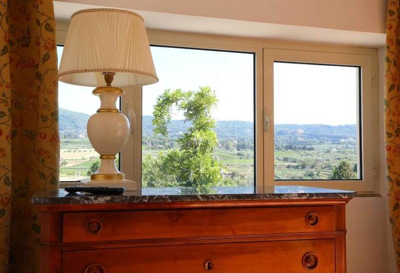 هتل Tenuta Di Pietra Porzia