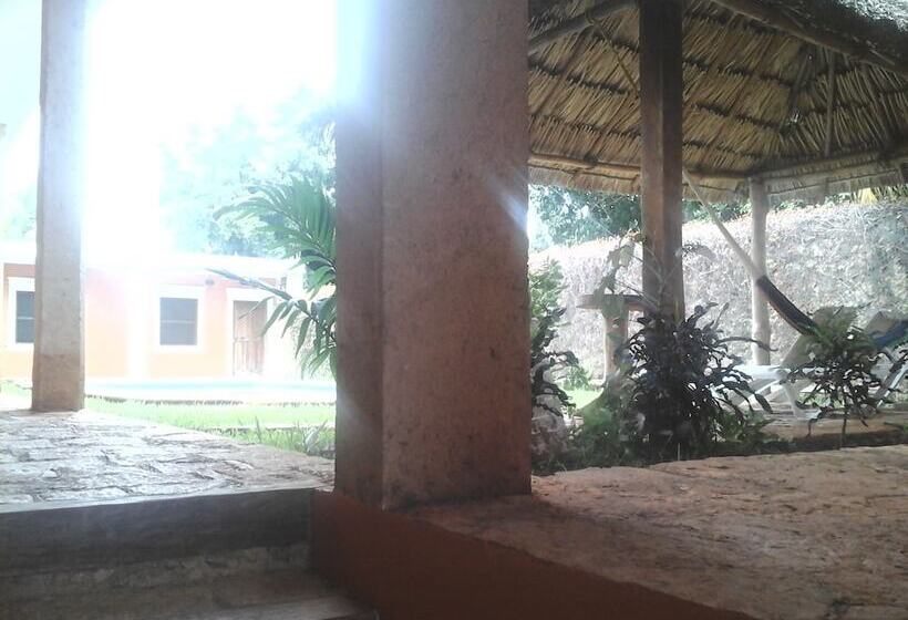 בית מלון כפרי Tunich Beh