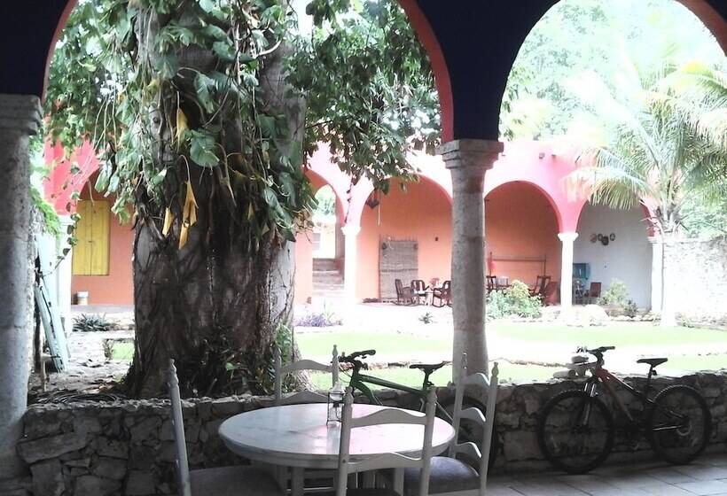 בית מלון כפרי Tunich Beh