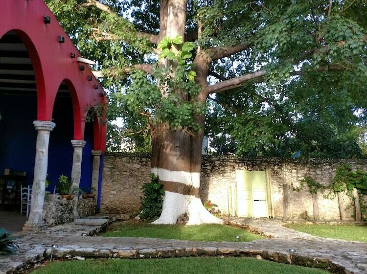 בית מלון כפרי Tunich Beh