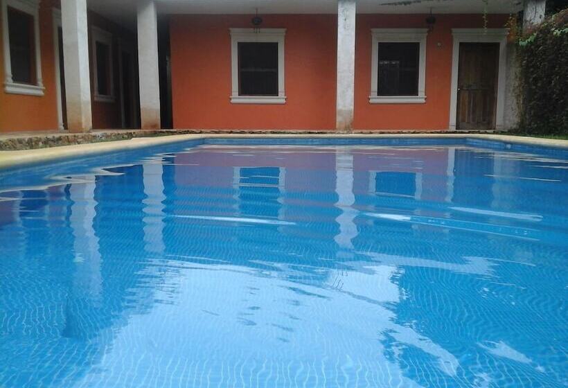 בית מלון כפרי Tunich Beh