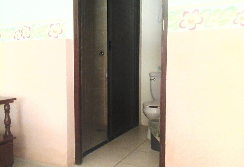 בית מלון כפרי Tunich Beh