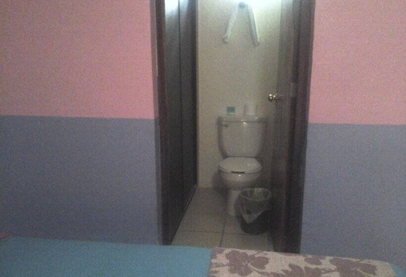 בית מלון כפרי Tunich Beh