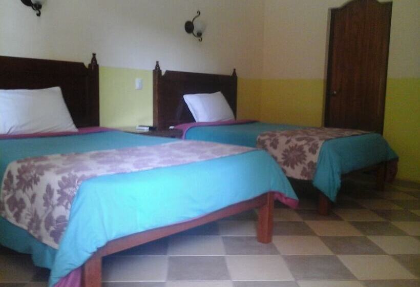 בית מלון כפרי Tunich Beh