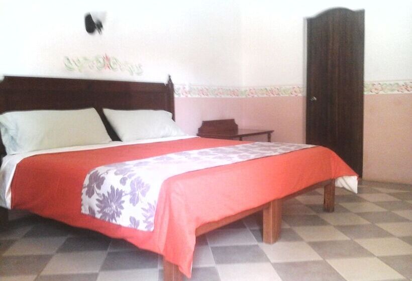 בית מלון כפרי Tunich Beh