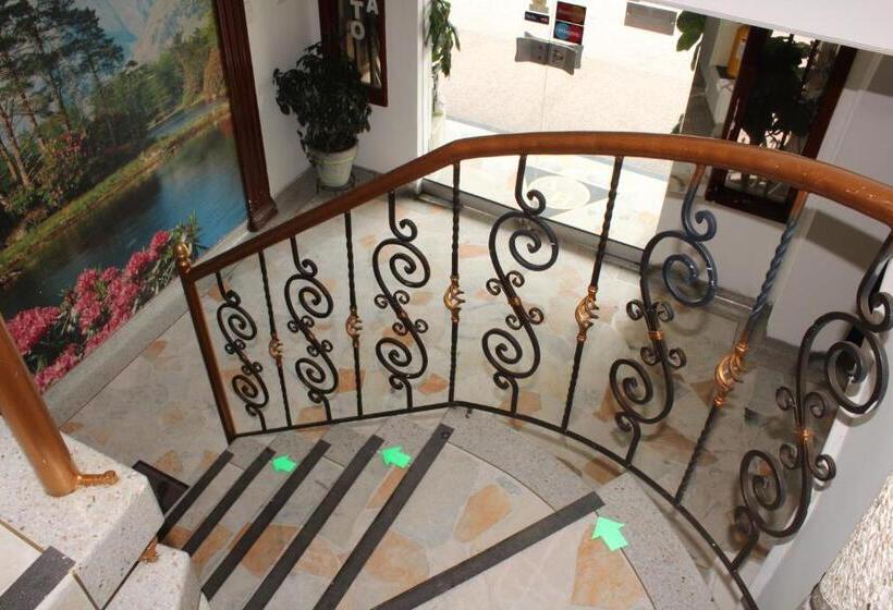 酒店 Venecia Confort