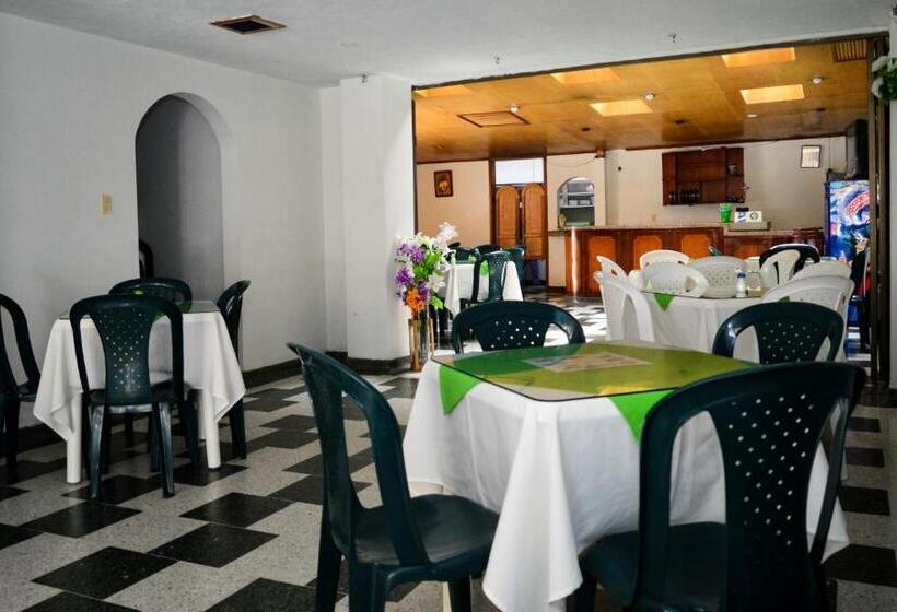 酒店 Venecia Confort