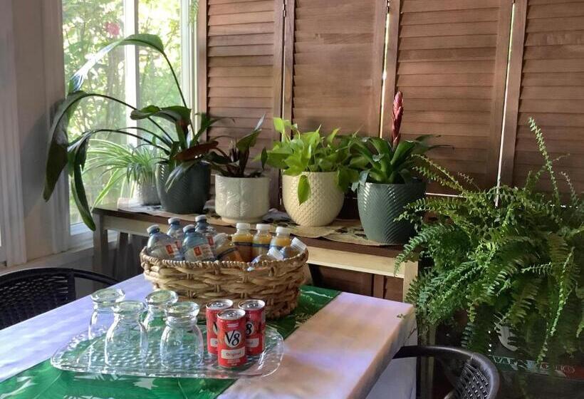 ホテル Via Veneto Old Town