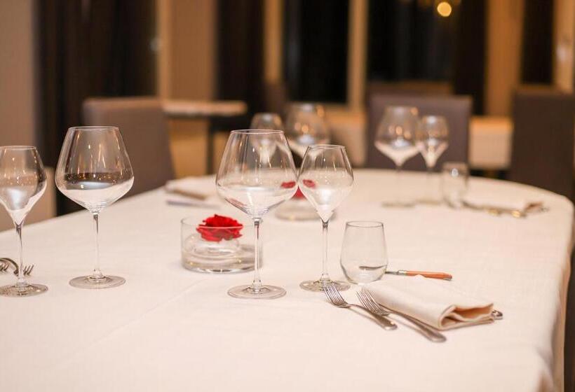 فندق Villa Lussana